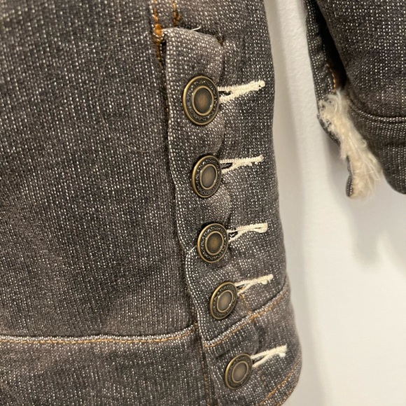 Free People we the free washed black denim Sherpa embroidered jacket NWT XS - Picture 5 of 8
